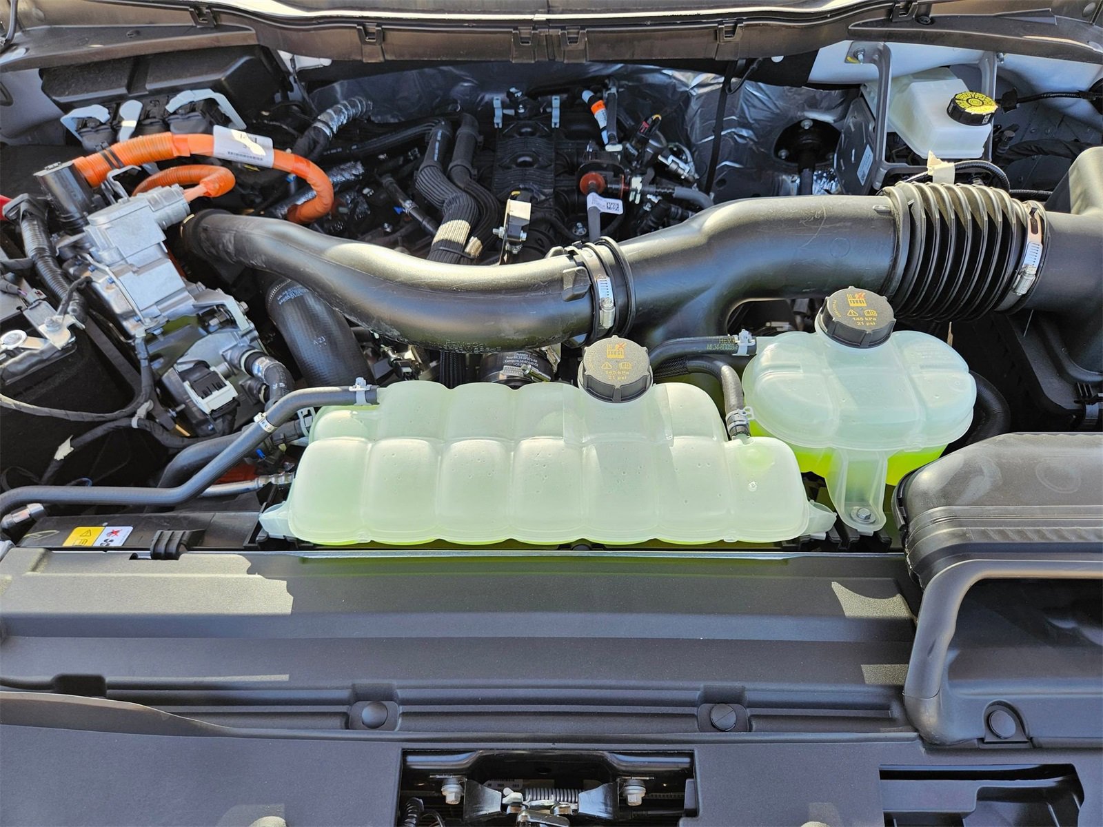 New 2025 Ford F150 XLT w/ Equipment Group 302A MID image 22