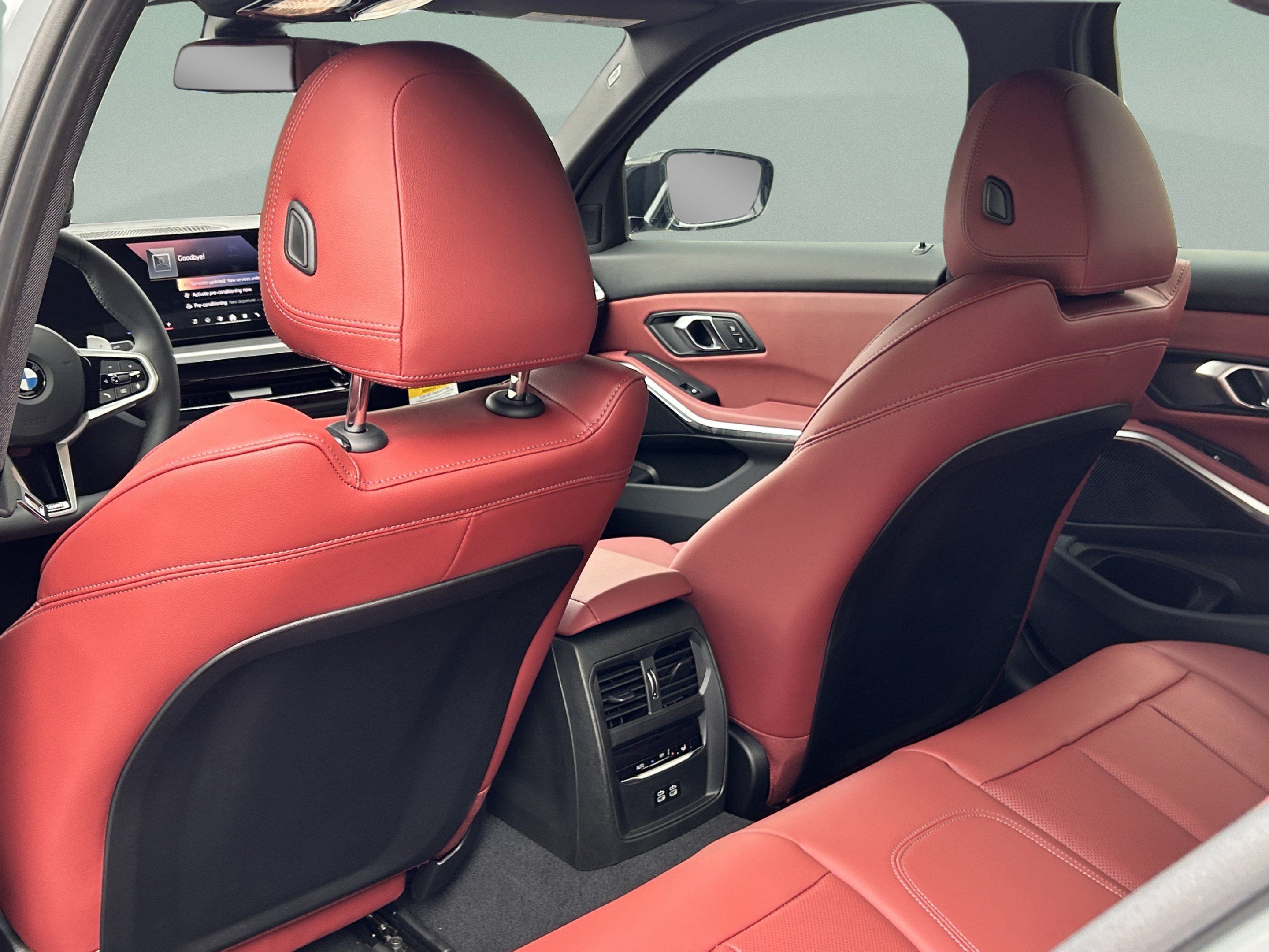 New 2026 BMW 330i Sedan RWD image 25