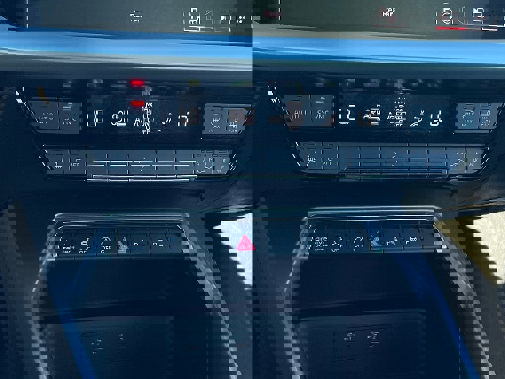 Used 2023 Audi A3 2.0T Premium image 14