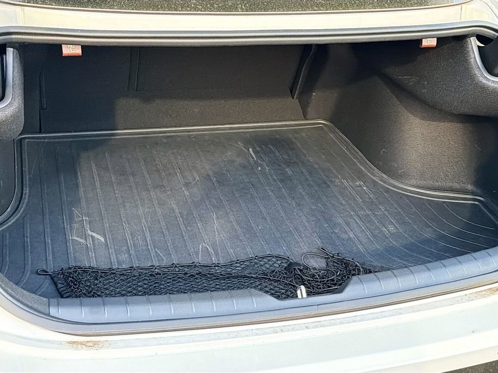 Used 2025 Hyundai Sonata Limited image 29