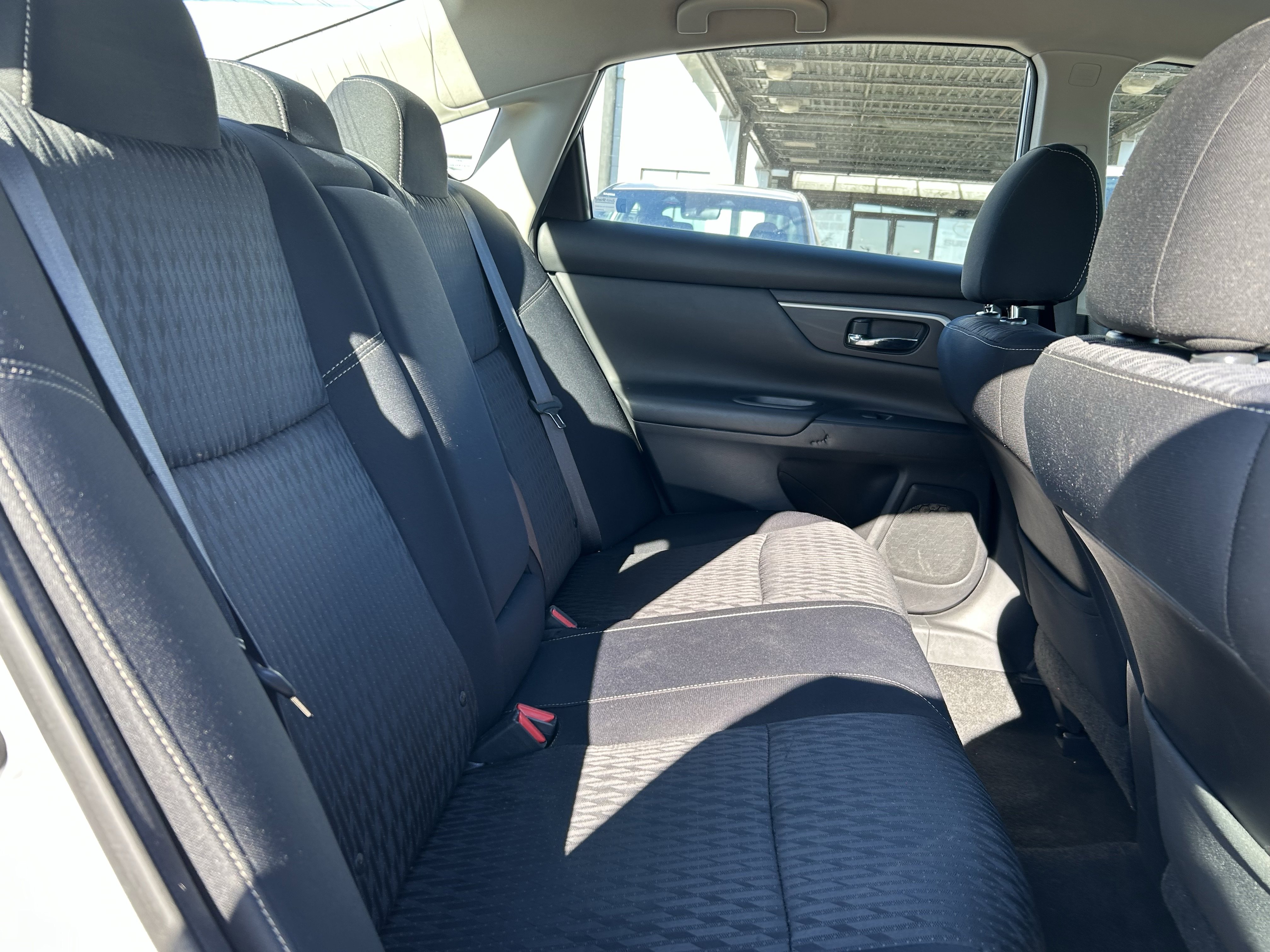 Used 2018 Nissan Altima 2.5 SV image 22