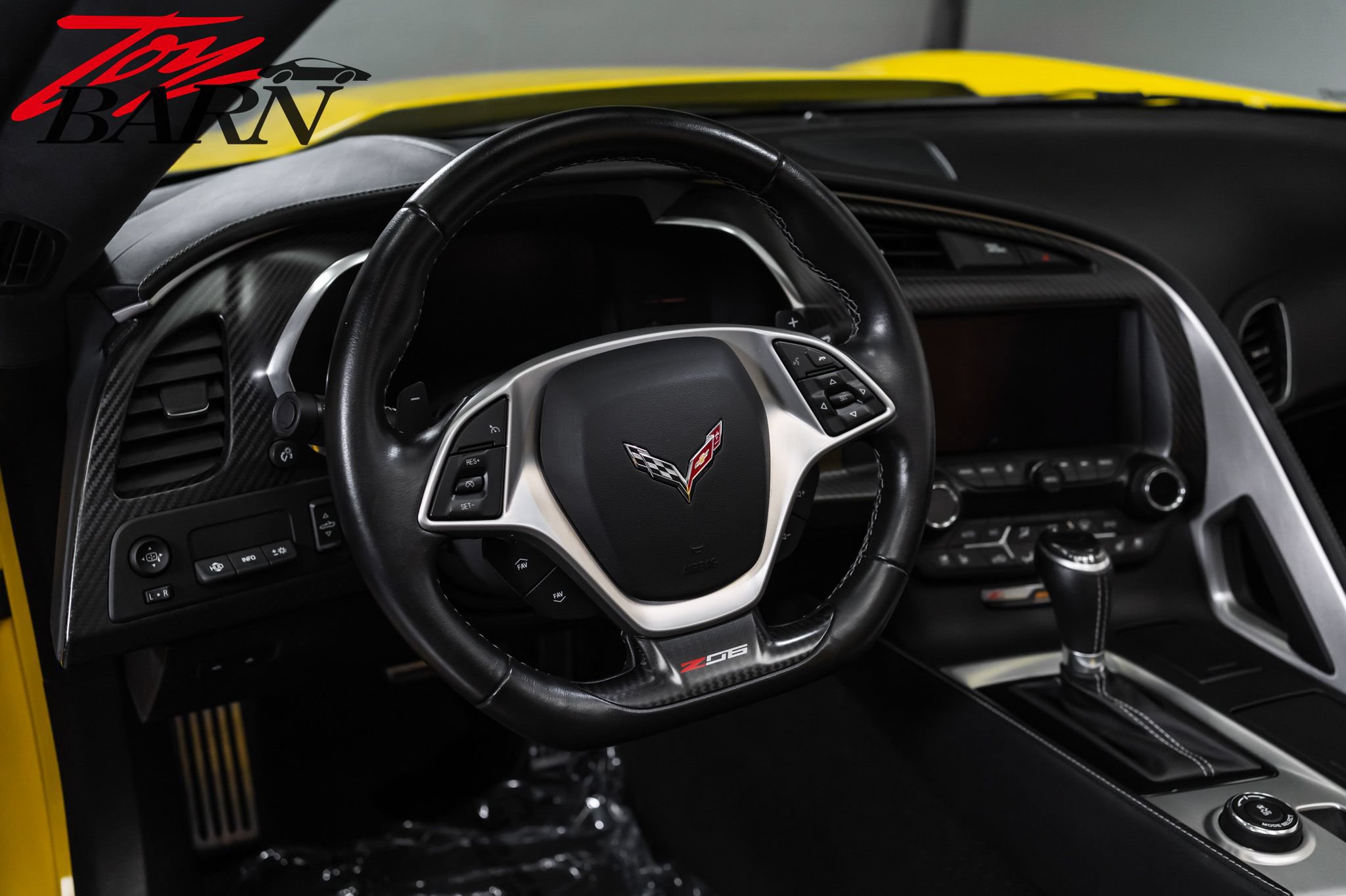 Used 2016 Chevrolet Corvette Z06 w/ 3LZ Preferred Equipment Group RWD image 37