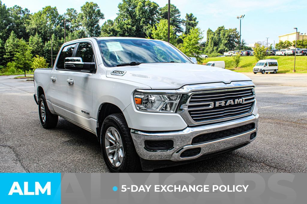 Used 2024 RAM 1500 Laramie AWD/4WD image 3
