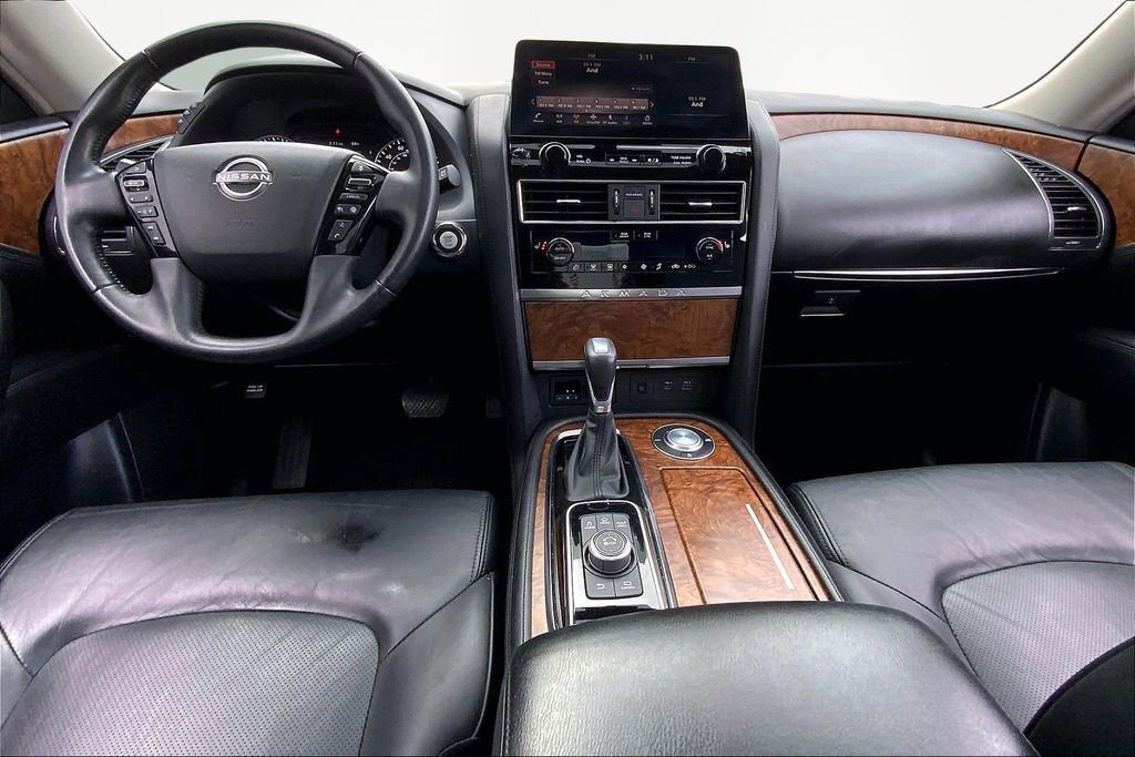 Used 2024 Nissan Armada SL w/ Captain's Chairs Package image 7
