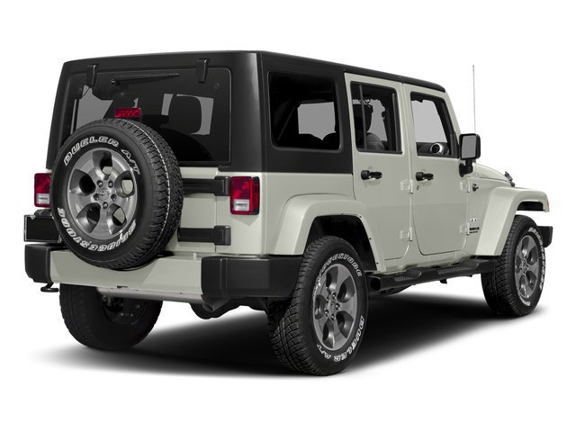 Used 2016 Jeep Wrangler Unlimited Sahara w/ Connectivity Group AWD/4WD image 2