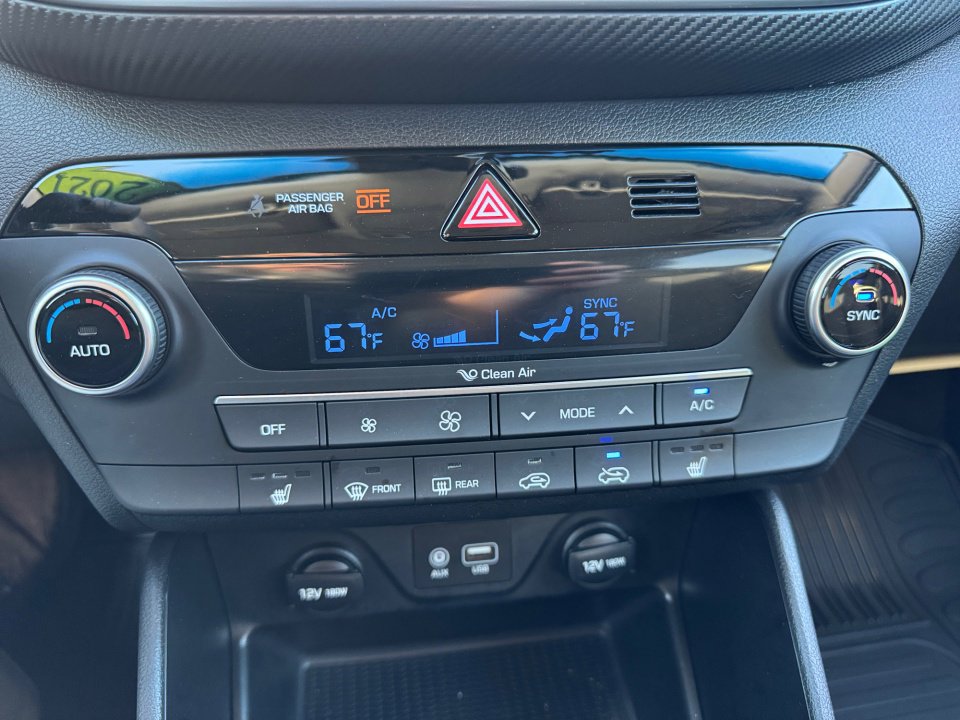 Used 2021 Hyundai Tucson SEL image 22