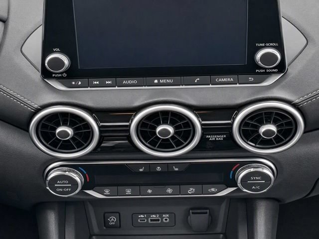 Used 2025 Nissan Sentra SV w/ All-Weather Package FWD image 18
