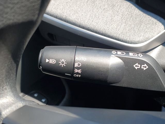 New 2026 Nissan Kicks SV w/ SV Premium Package AWD/4WD image 9