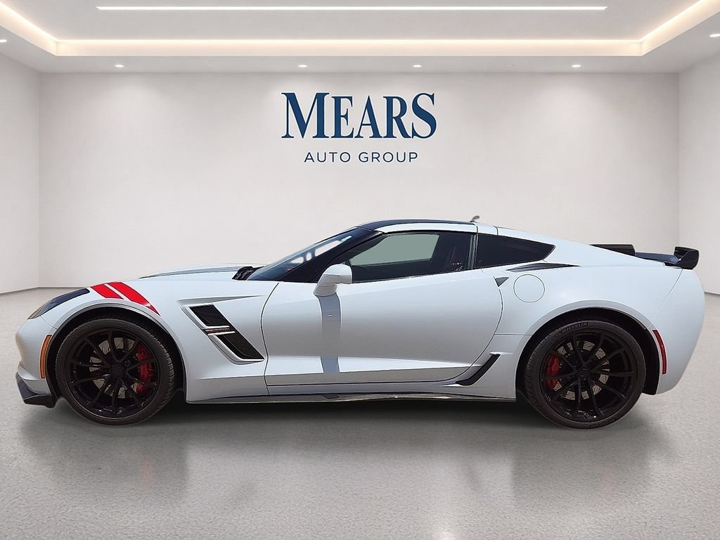 Used 2018 Chevrolet Corvette Grand Sport RWD image 2