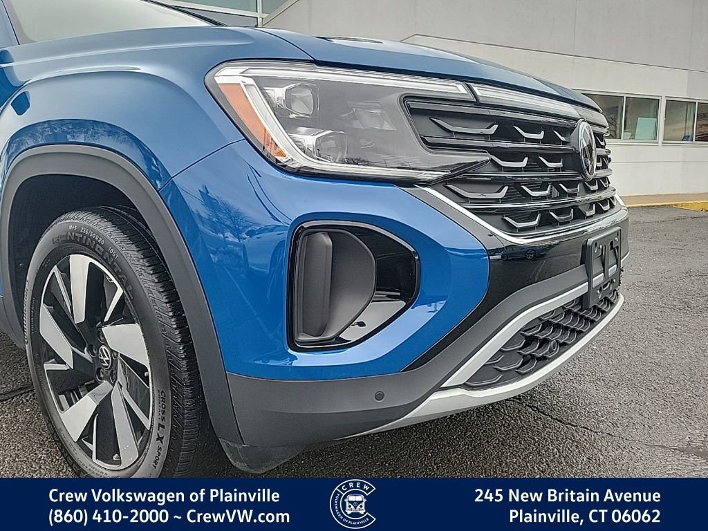 Certified 2025 Volkswagen Atlas Cross Sport SE image 22