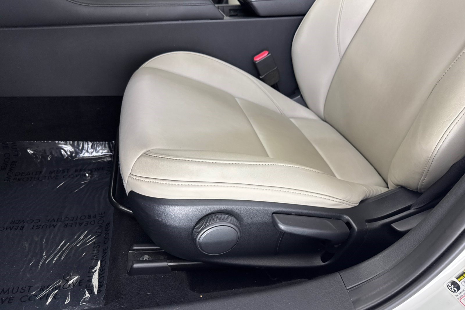 Used 2019 MAZDA MAZDA3 Hatchback FWD image 15