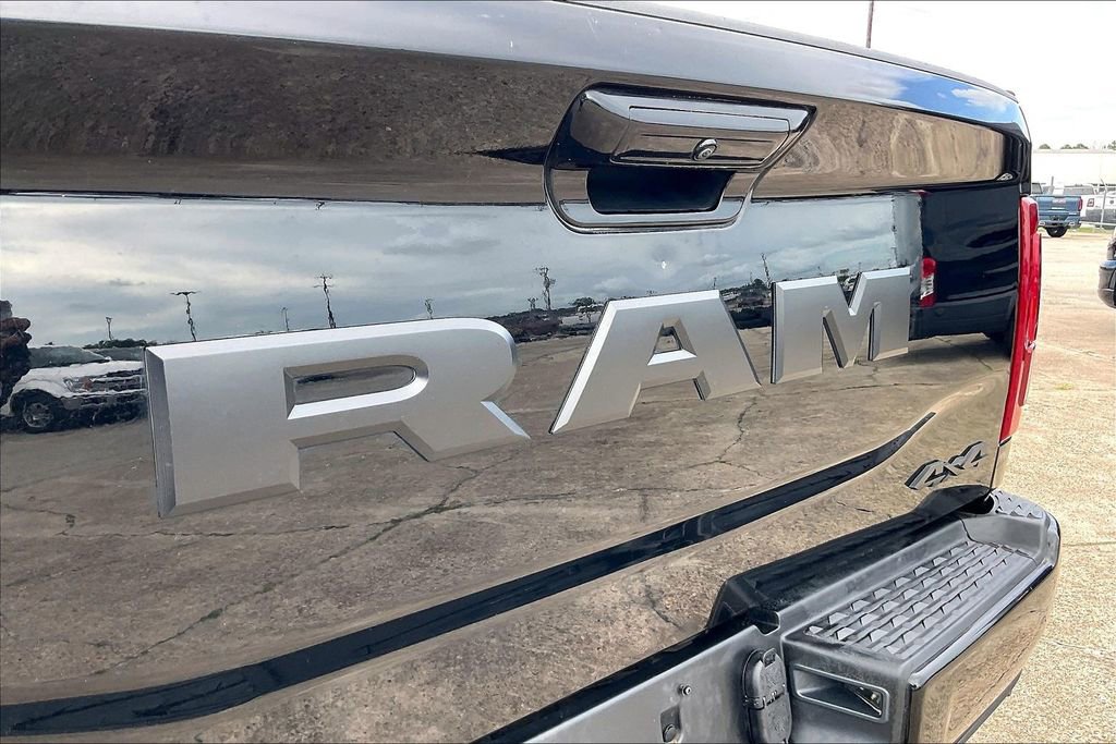Used 2025 RAM 3500 Laramie w/ Night Edition AWD/4WD image 27