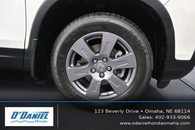 Used 2017 Honda Ridgeline RTL-E image 44