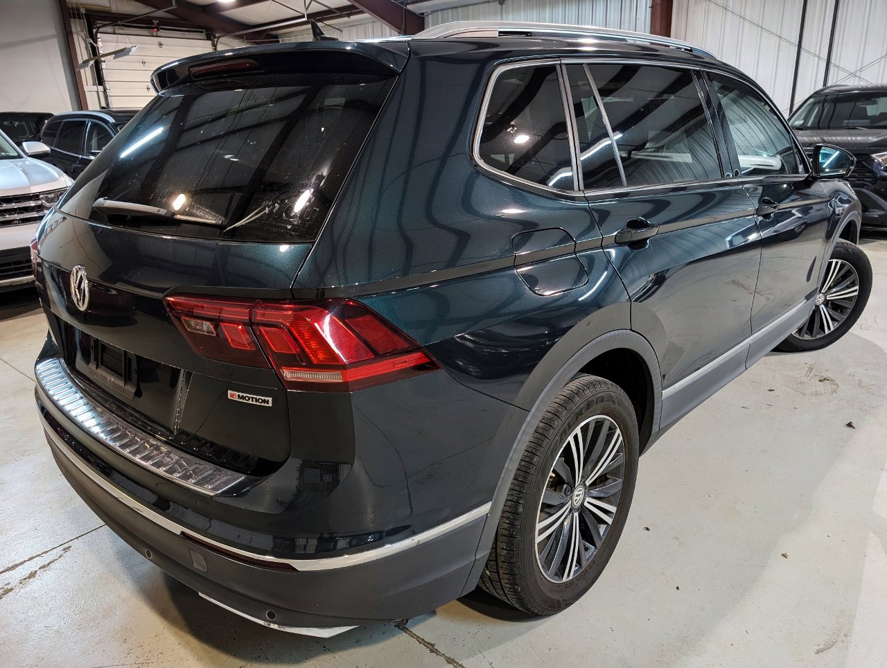 Used 2019 Volkswagen Tiguan SEL image 9