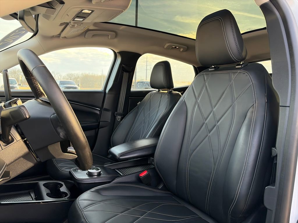 Used 2023 Ford Mustang Mach-E California Route 1 image 23