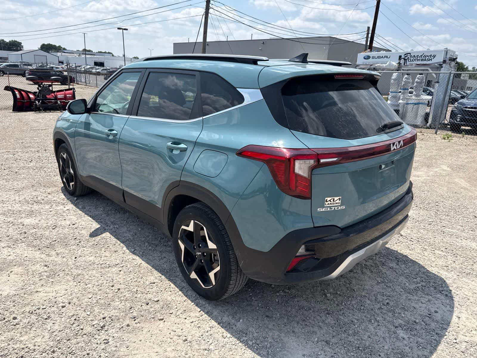 Used 2024 Kia Seltos EX AWD/4WD video 2