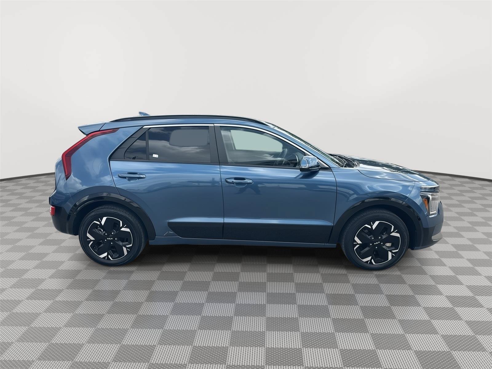 Used 2024 Kia Niro Wind FWD image 4