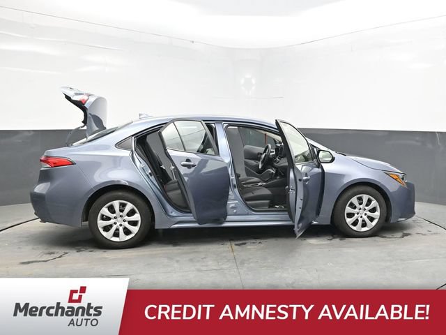 Used 2025 Toyota Corolla LE FWD image 47
