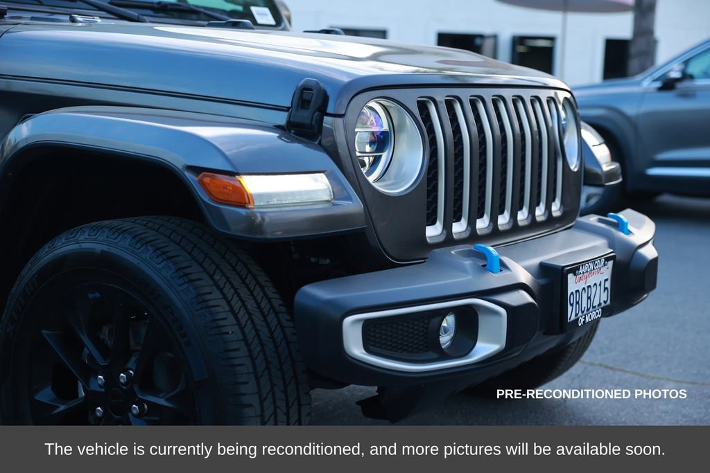 Used 2022 Jeep Wrangler Unlimited Sahara image 7