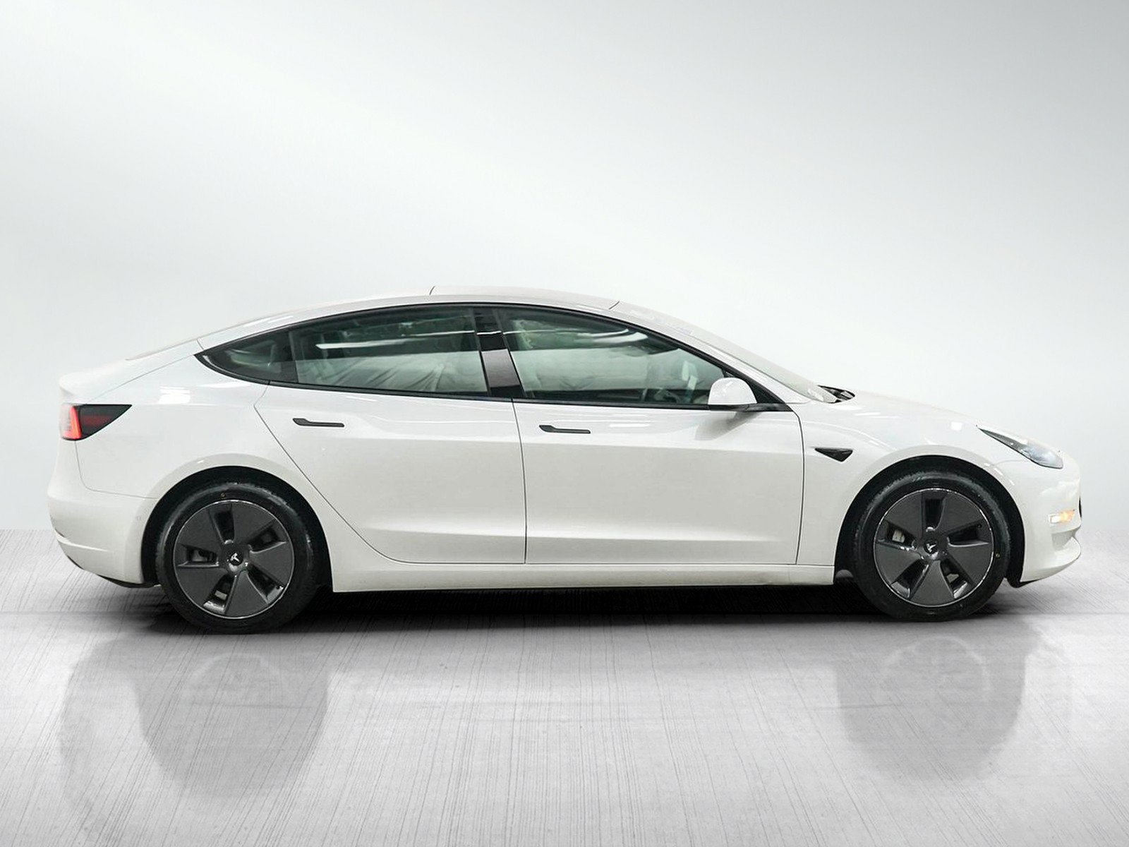 Used 2021 Tesla Model 3 Long Range AWD/4WD image 6