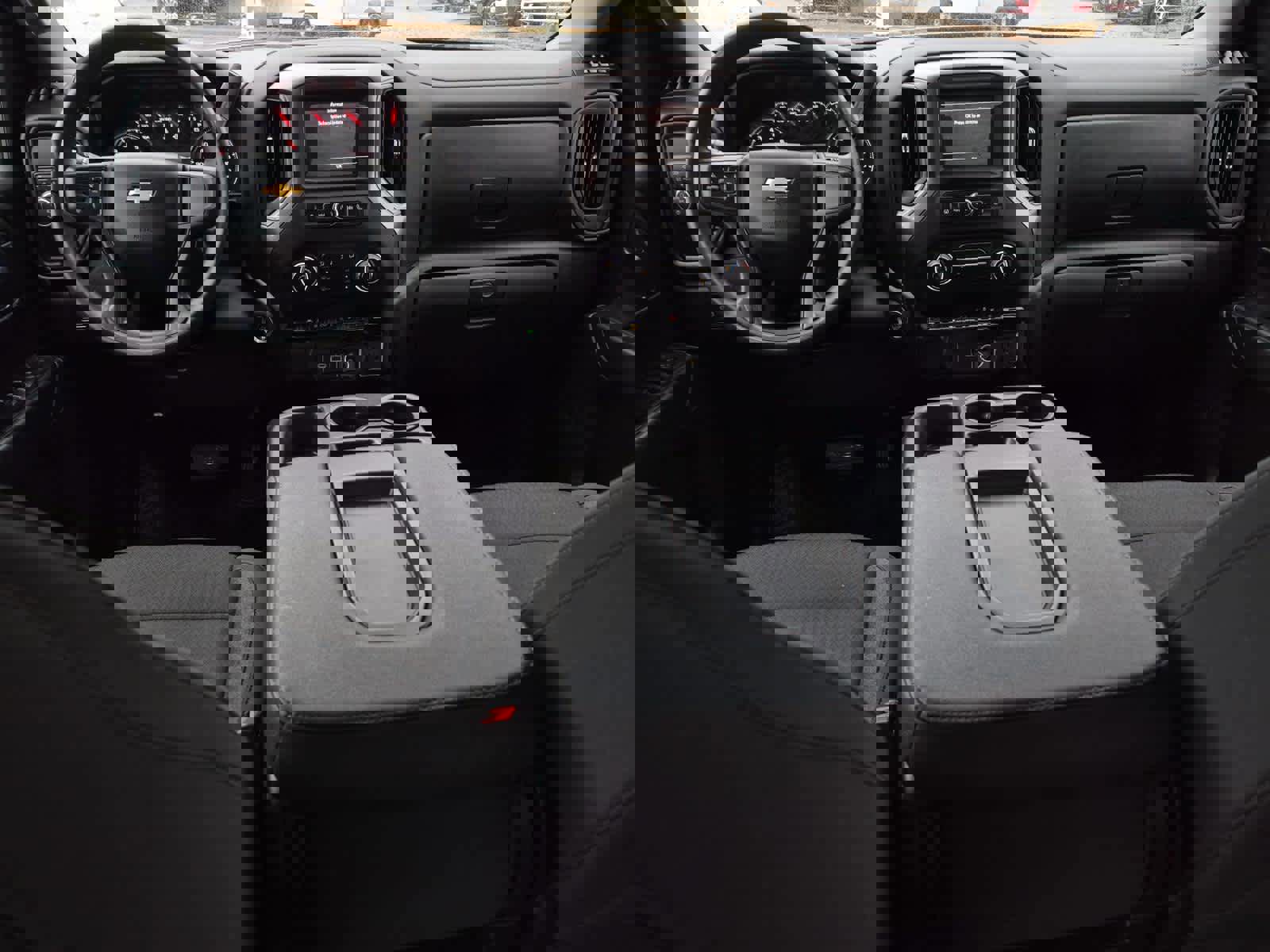 Used 2024 Chevrolet Silverado 1500 Custom image 16