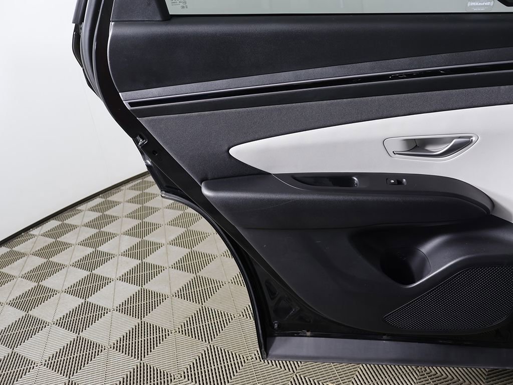 Certified 2024 Hyundai Tucson SEL w/ Convenience Package image 23