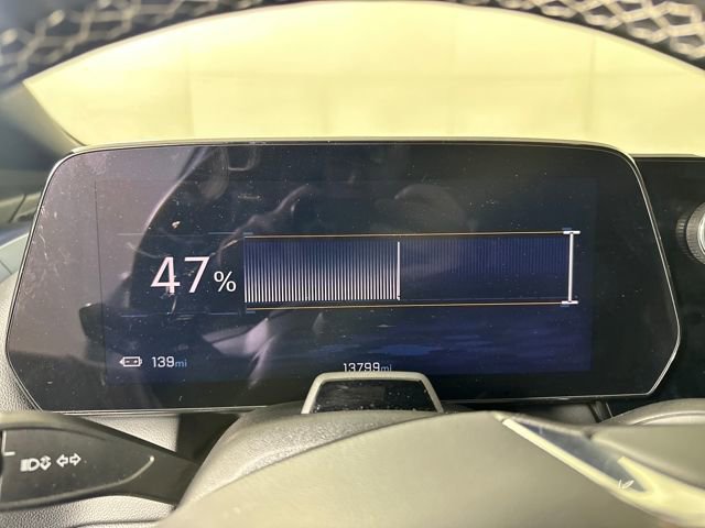 Used 2024 Chevrolet Equinox EV LT w/ Active Safety Package 3 image 17