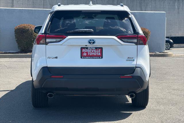 Certified 2019 Toyota RAV4 XLE w/ Convenience Package AWD/4WD image 8