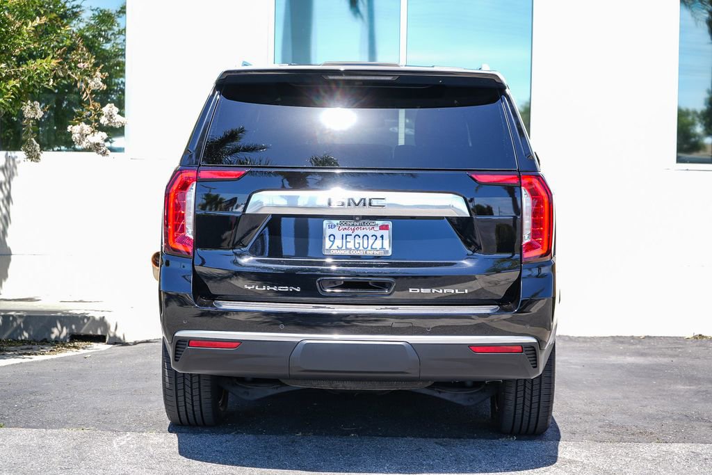 Used 2023 GMC Yukon Denali AWD/4WD image 7