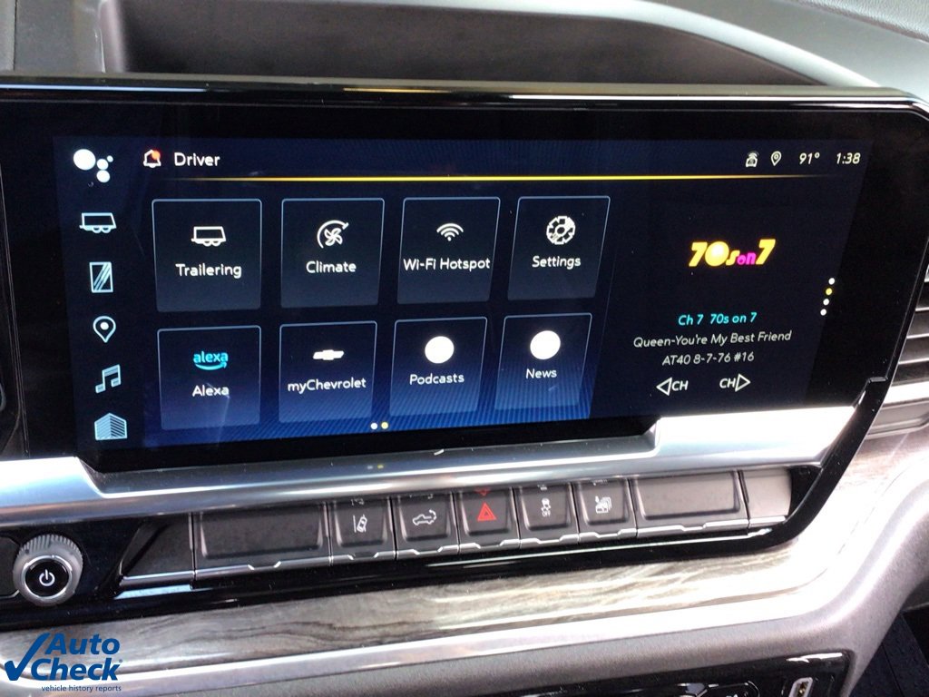 Used 2025 Chevrolet Silverado 2500 LTZ w/ LTZ Convenience Package image 27