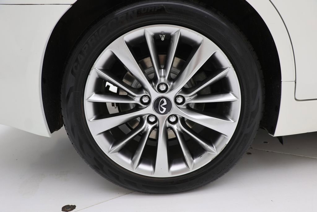 Used 2018 INFINITI Q50 Luxe AWD/4WD image 9
