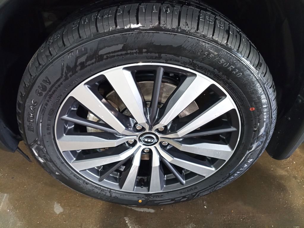 Used 2022 Nissan Pathfinder Platinum w/ Cargo Package AWD/4WD image 7