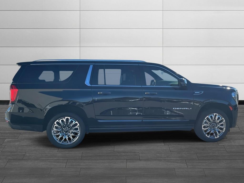 Used 2024 GMC Yukon XL Denali Ultimate image 6