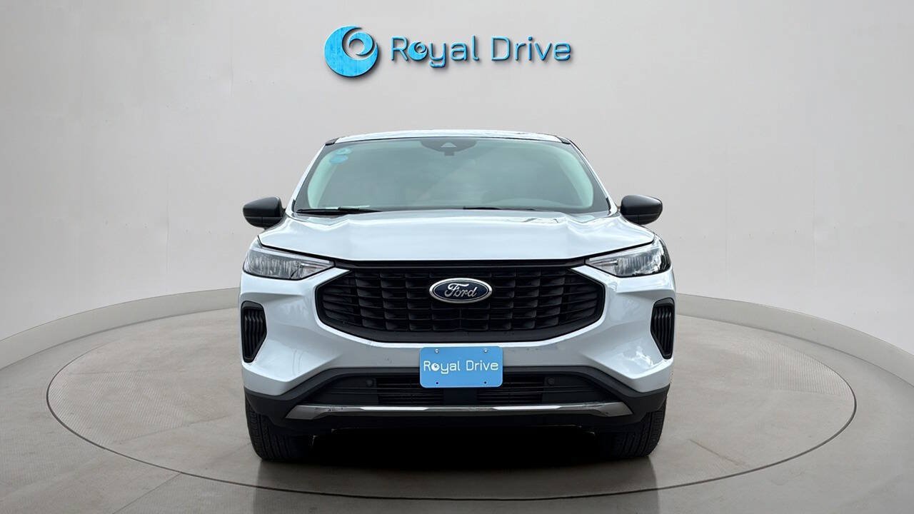 Used 2025 Ford Escape Active AWD/4WD image 9