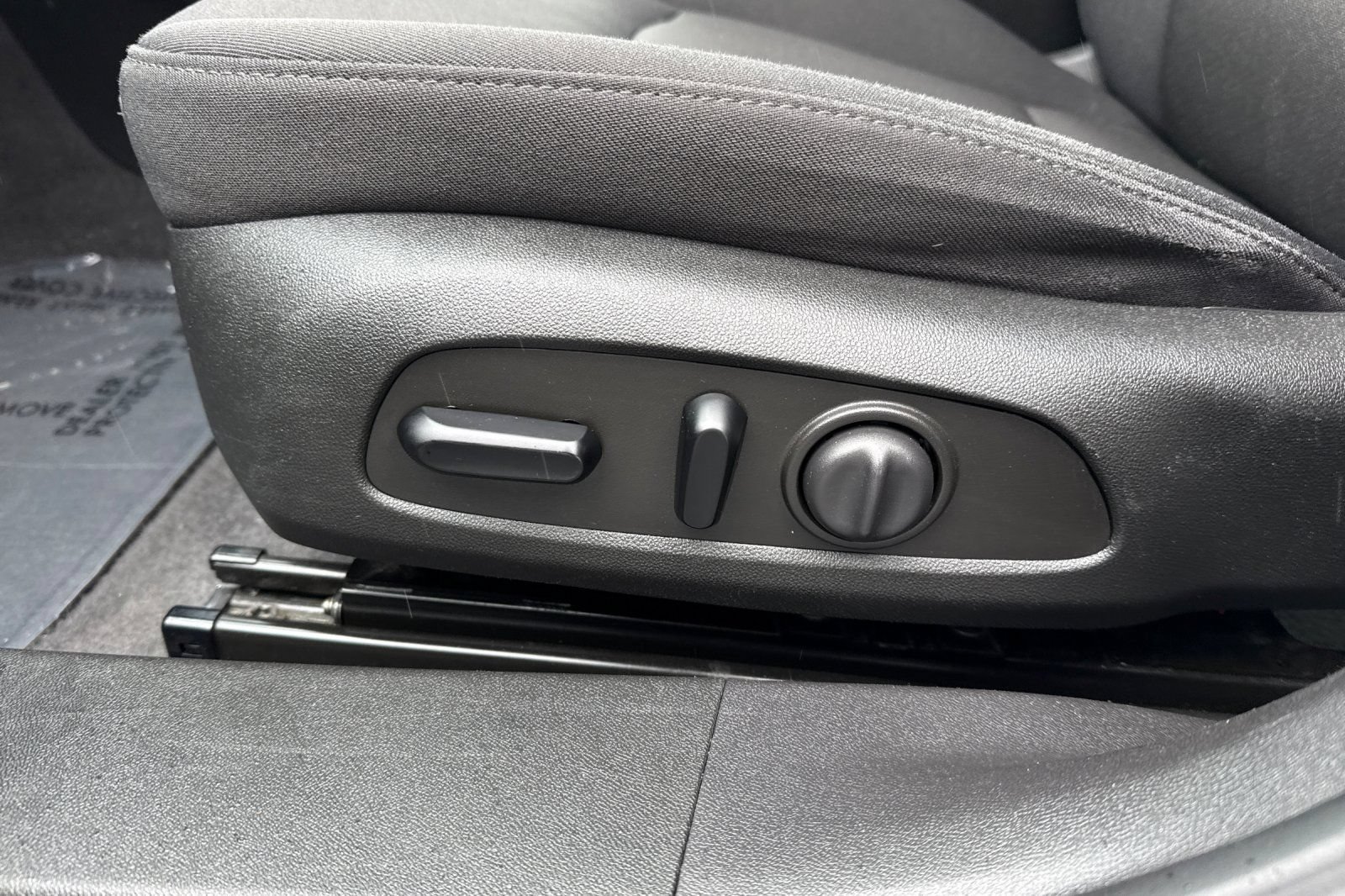 Used 2023 Chevrolet Malibu LT FWD image 19