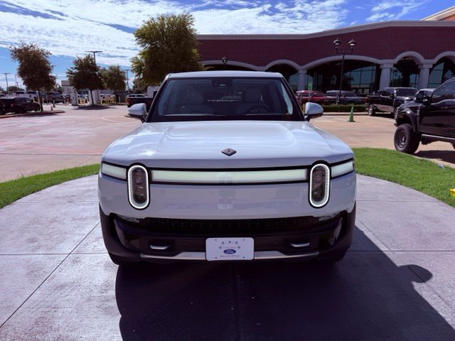 Used 2022 Rivian R1T Adventure AWD/4WD image 2