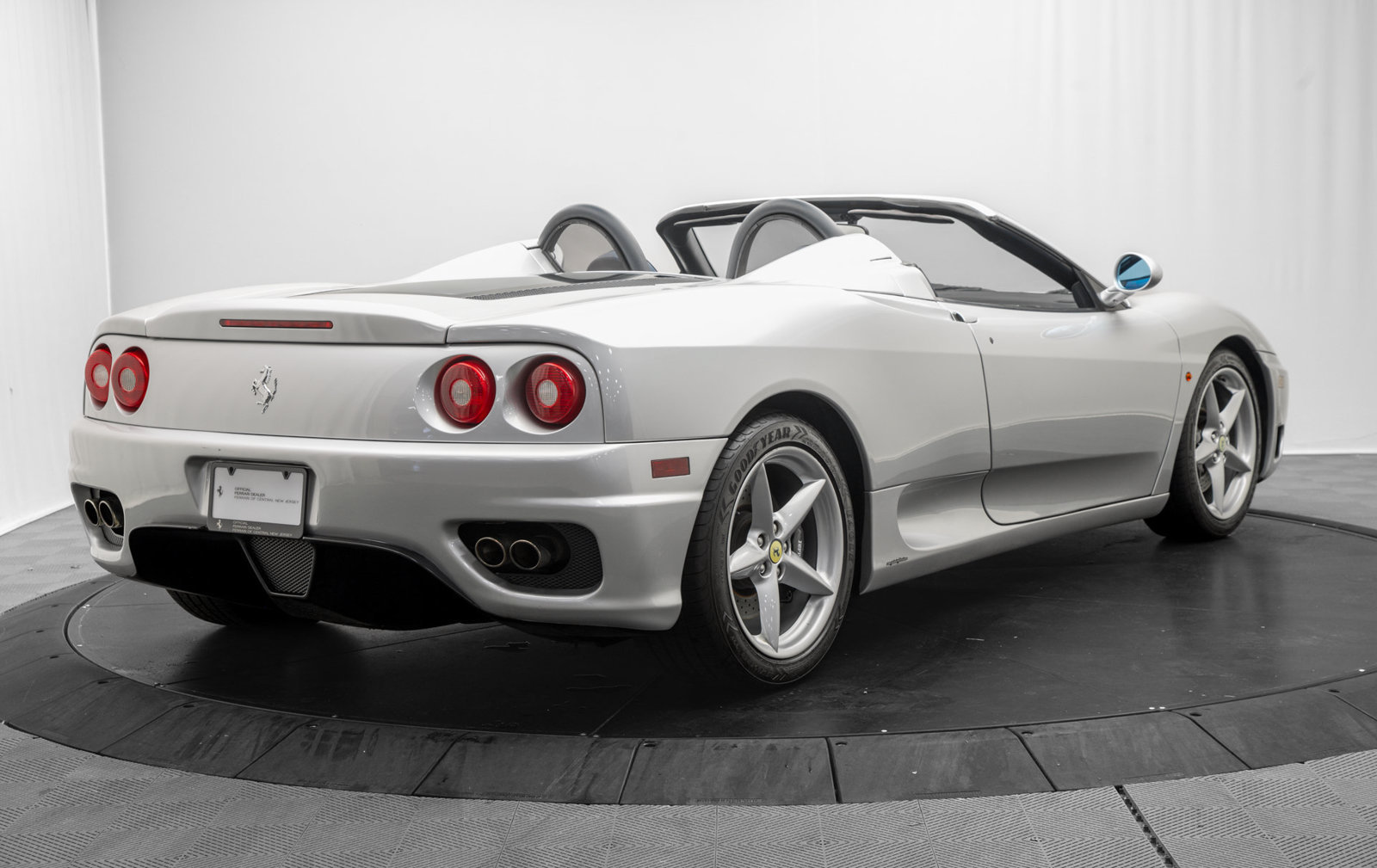 Used 2003 Ferrari 360 Spider RWD image 6