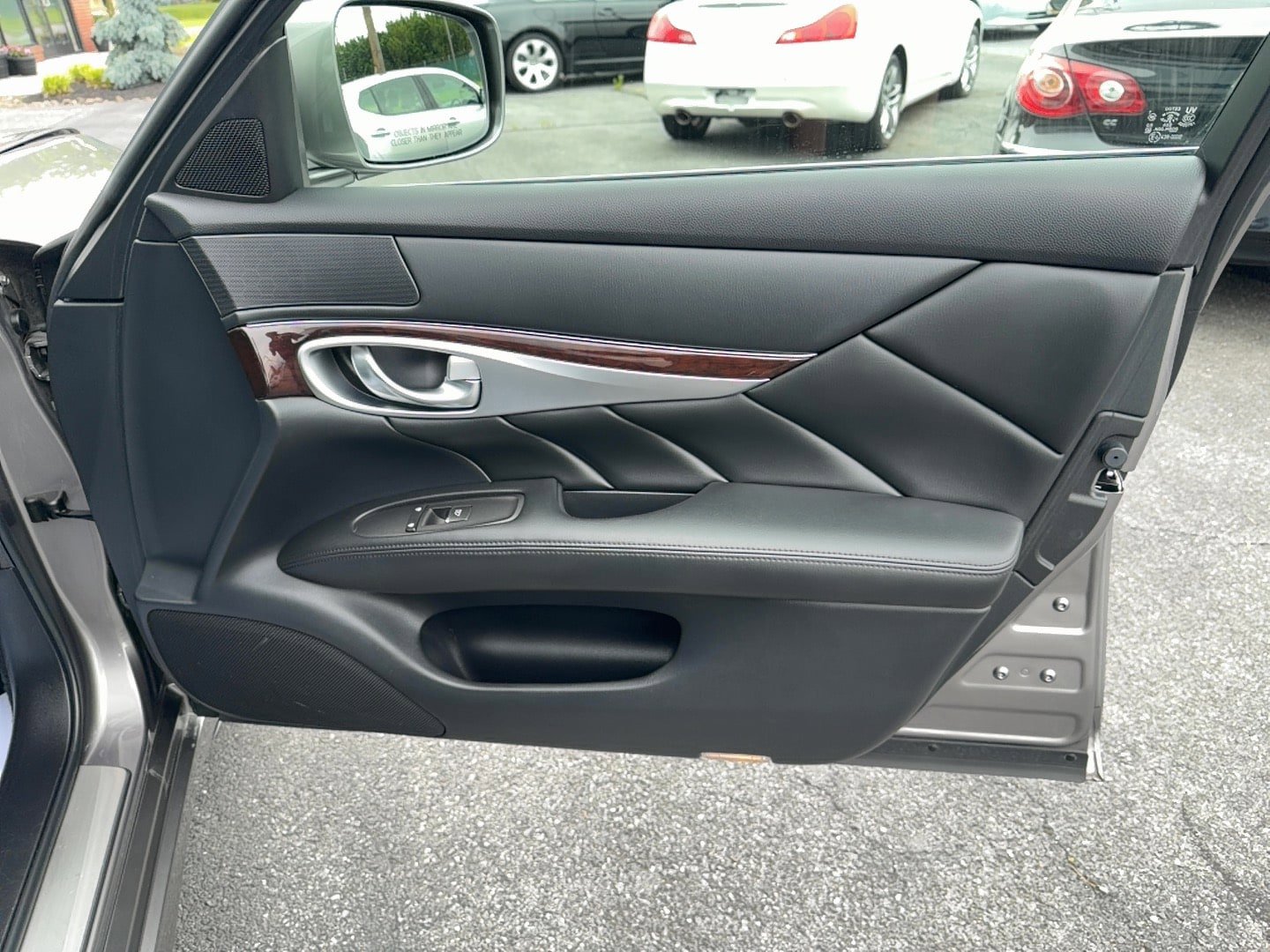 Used 2013 INFINITI M37 x w/ Premium Pkg AWD/4WD image 24