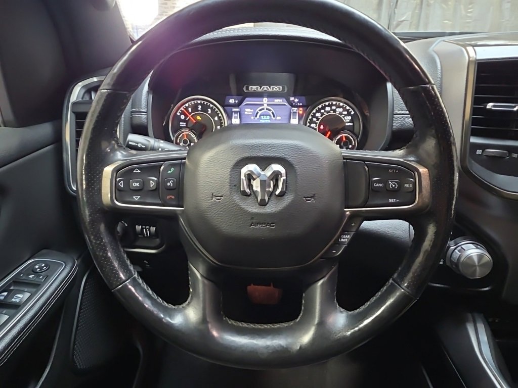 Used 2019 RAM 1500 Sport w/ Black Appearance Package image 15