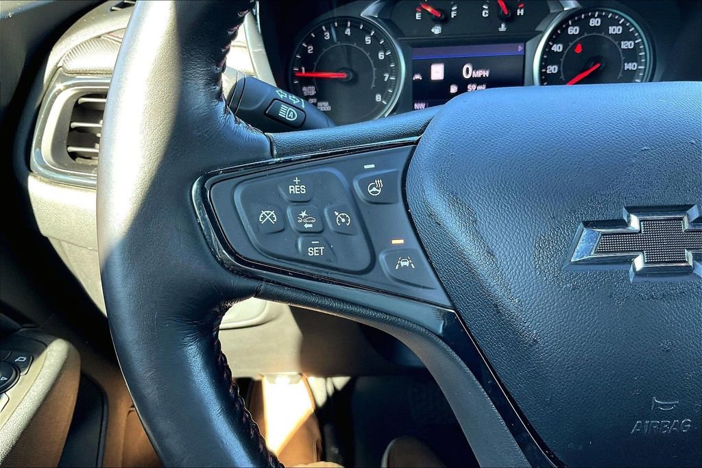 Used 2022 Chevrolet Equinox RS w/ Infotainment Package image 18