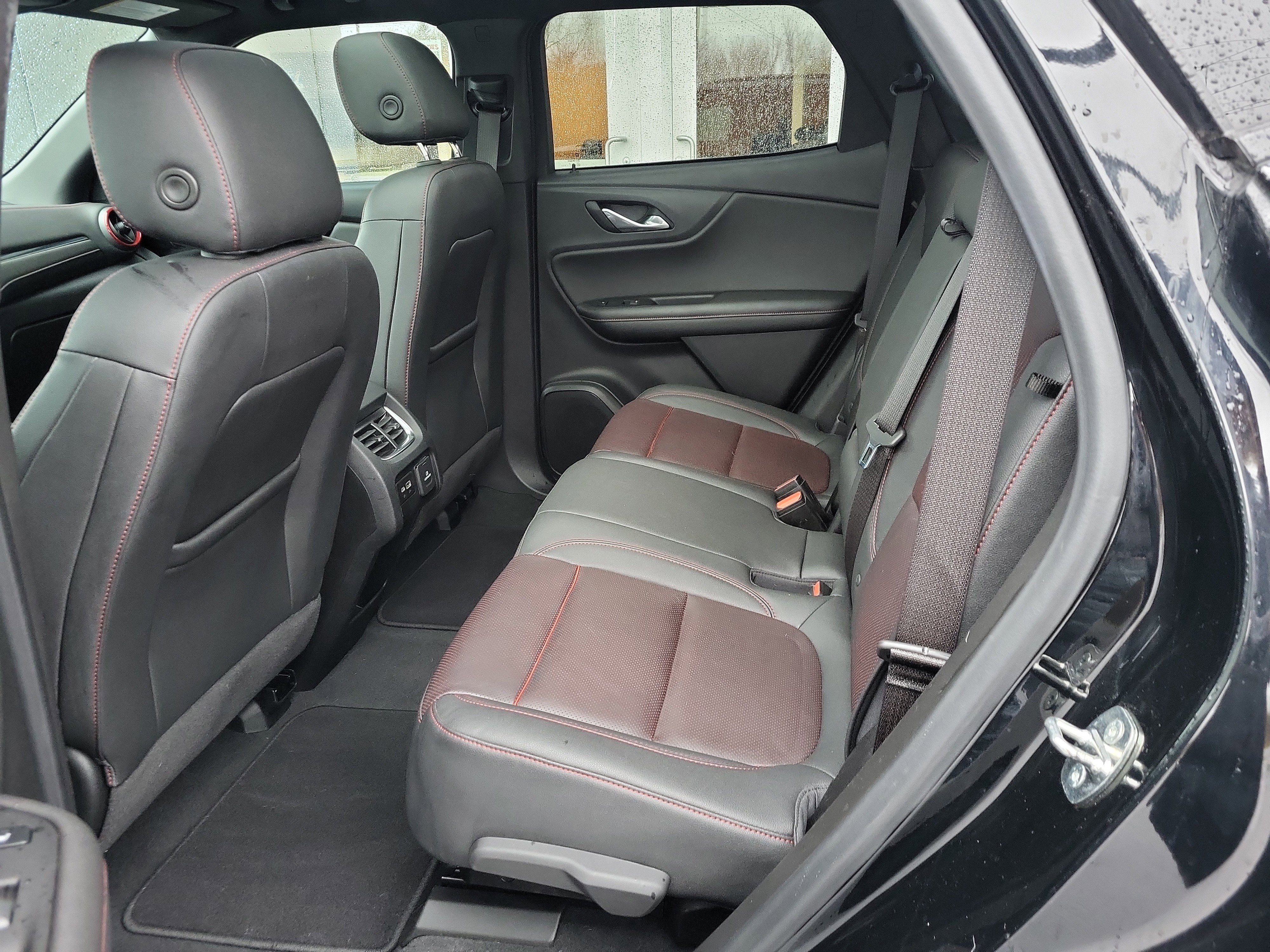 Certified 2022 Chevrolet Blazer RS w/ Enhanced Convenience Package image 11