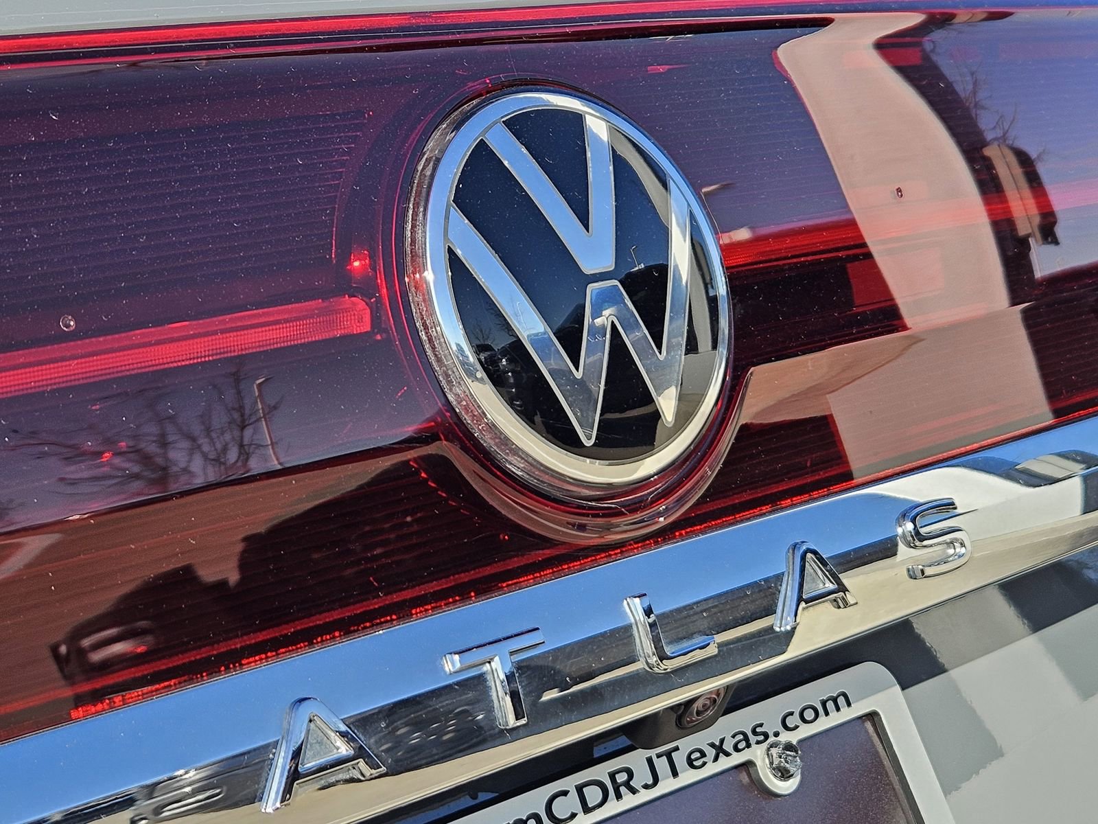 Used 2025 Volkswagen Atlas SEL Premium R-Line image 14