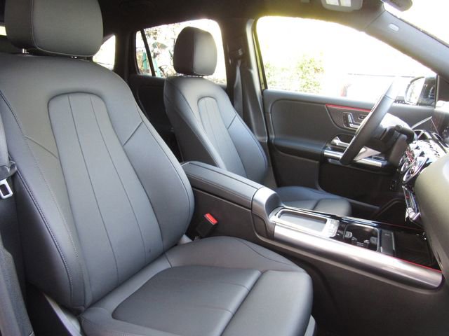 Used 2026 Mercedes-Benz GLA 250 4MATIC image 19