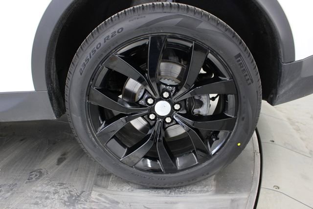 Used 2023 Land Rover Discovery Sport SE image 37