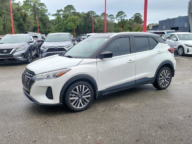 Certified 2024 Nissan Kicks SV FWD image 5