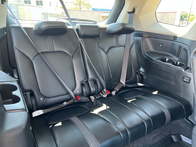 Used 2023 Honda Pilot EX-L image 12