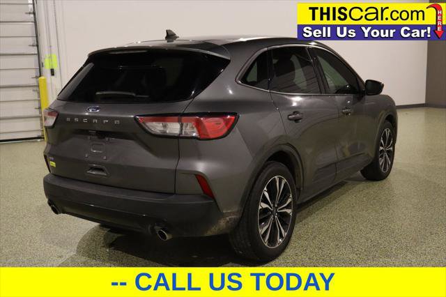 Used 2022 Ford Escape SE w/ SE Sport Appearance Package image 7