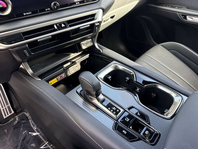 Used 2024 Lexus RX 500h F Sport w/ Cold Area Package AWD/4WD image 21