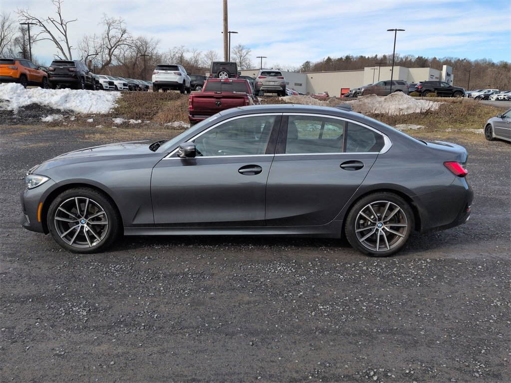 Used 2021 BMW 330i xDrive Sedan w/ Convenience Package image 7