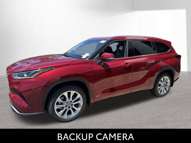 Certified 2026 Toyota Highlander Limited AWD/4WD image 2